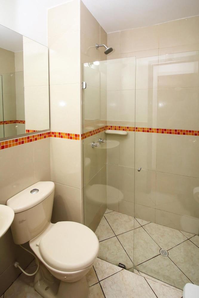 Hotel Casa Quinta Embajada โบโกตา ภายนอก รูปภาพ