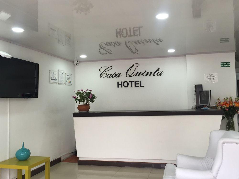 Hotel Casa Quinta Embajada โบโกตา ภายนอก รูปภาพ