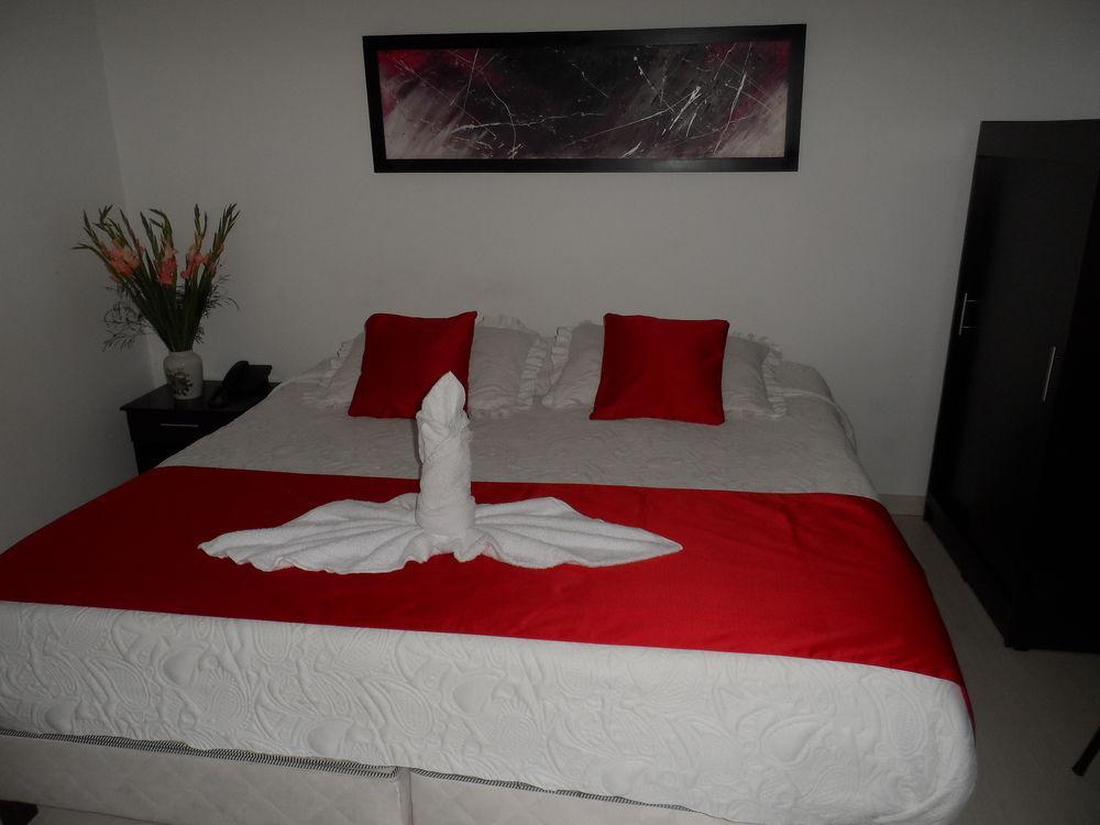 Hotel Casa Quinta Embajada โบโกตา ภายนอก รูปภาพ