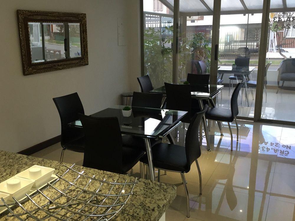 Hotel Casa Quinta Embajada โบโกตา ภายนอก รูปภาพ