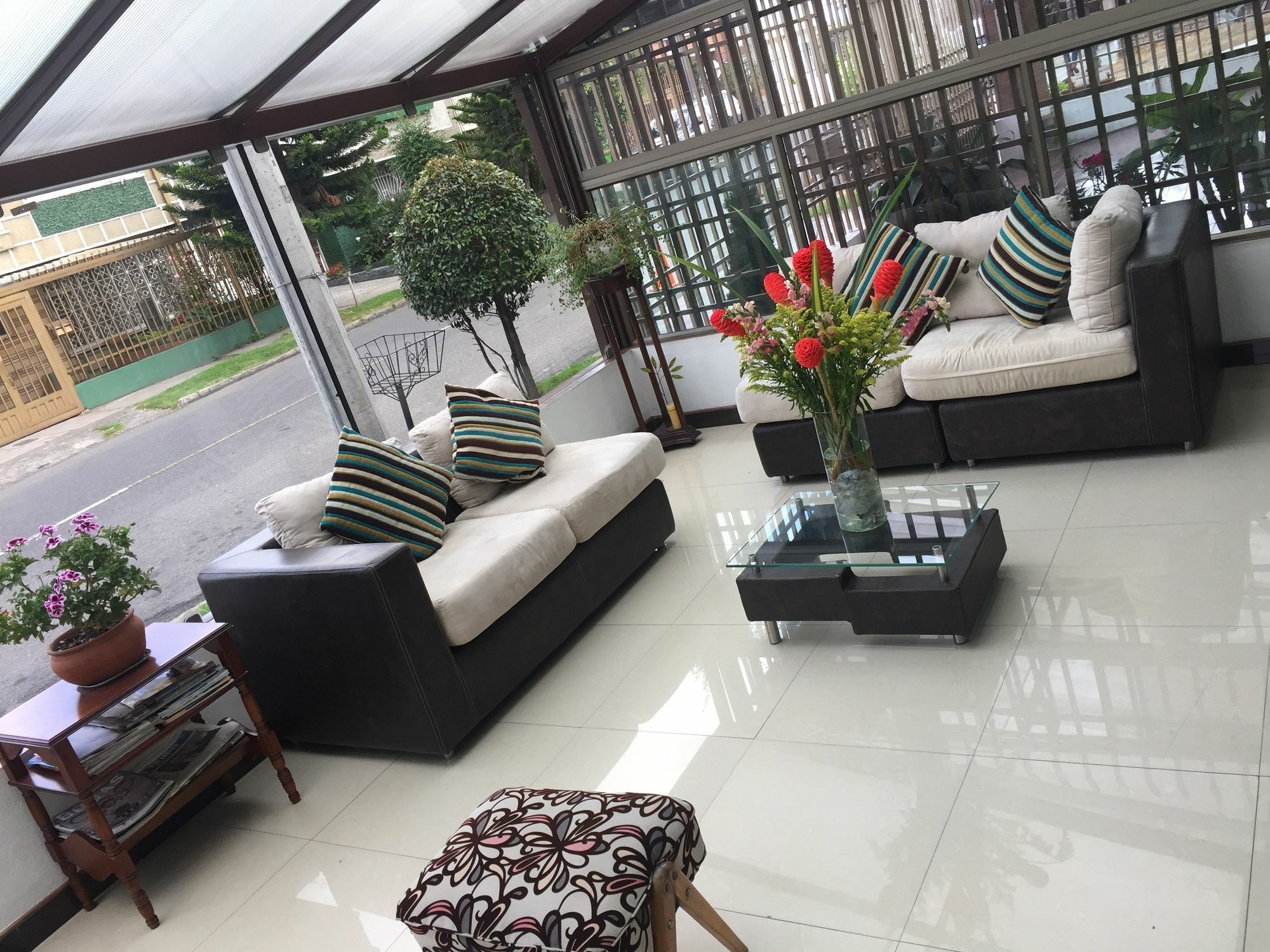 Hotel Casa Quinta Embajada โบโกตา ภายนอก รูปภาพ