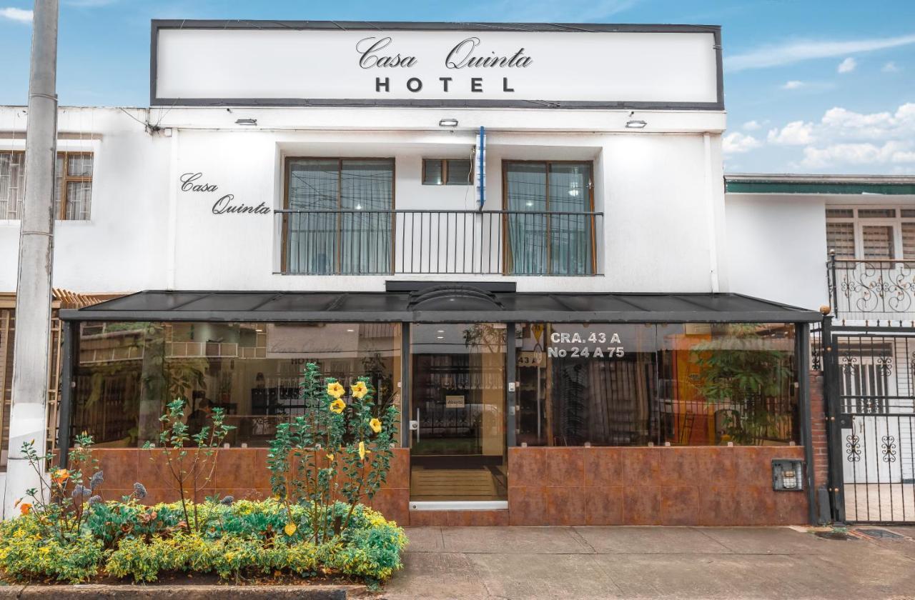 Hotel Casa Quinta Embajada โบโกตา ภายนอก รูปภาพ